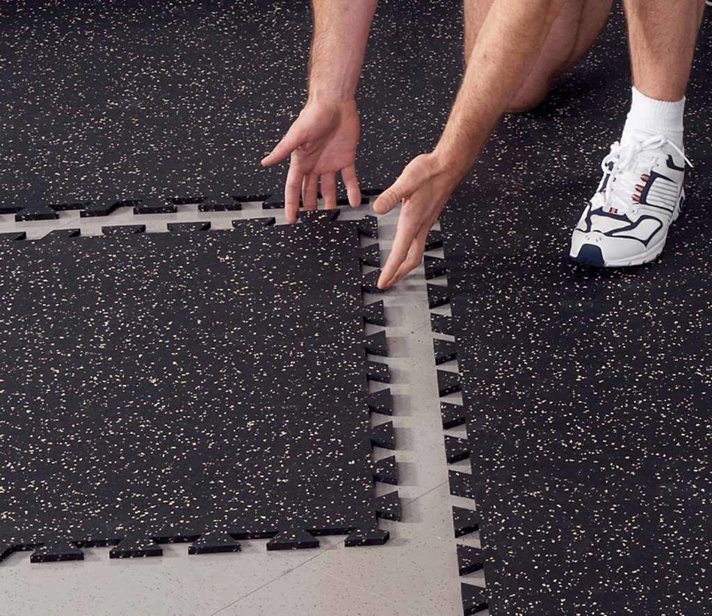 Rubber floor mat interlocking installation