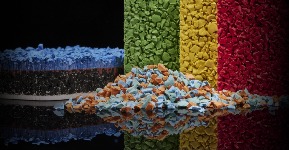 colorful EPDM particles