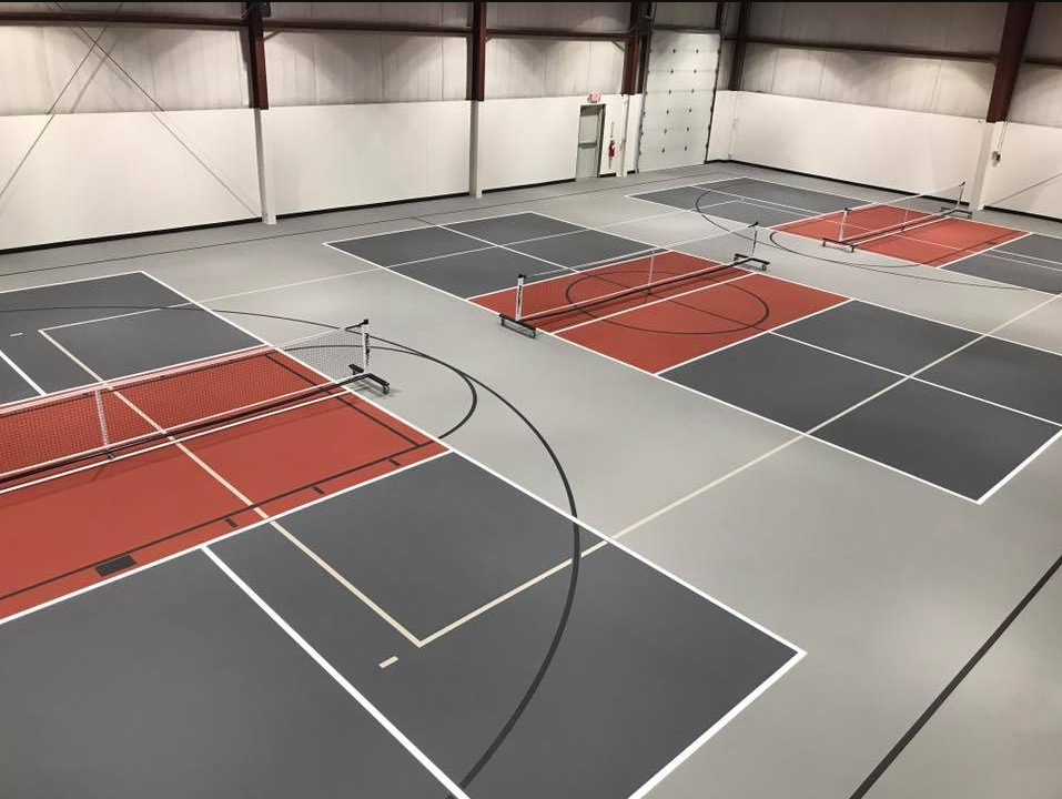 Gray and red Silicon PU sports court flooring
