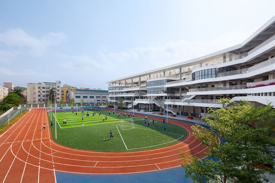 Cangnan Middle School permeable running track project in Wenzhou Zhejiang