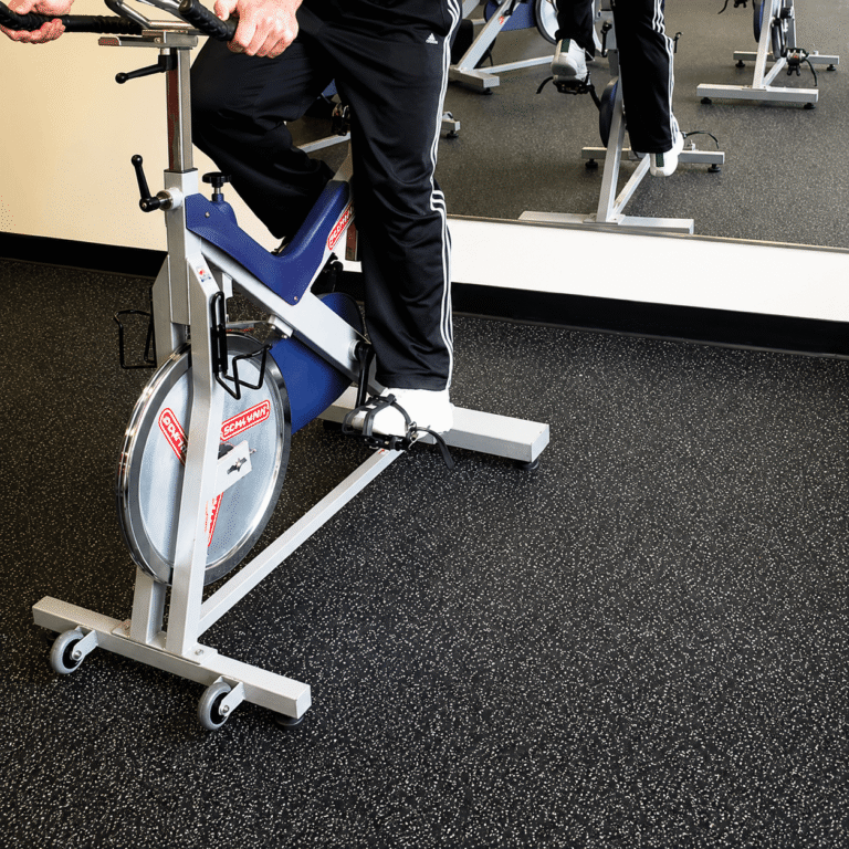 Rubber roll system solutions in gyms