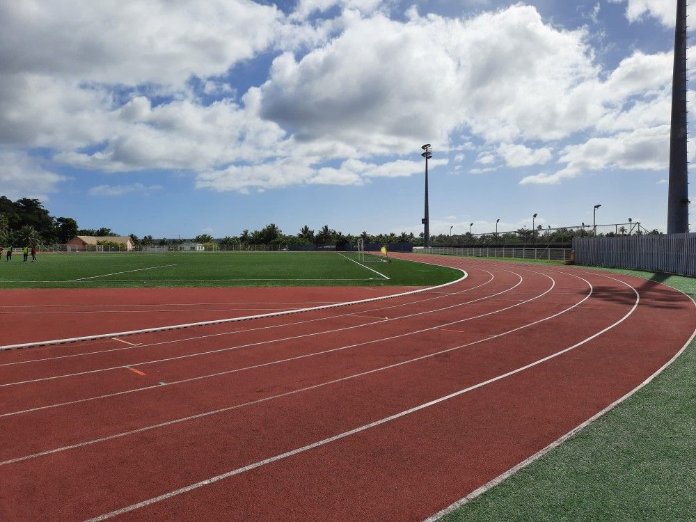 Anglican High School sandwich system running track project in Singapore