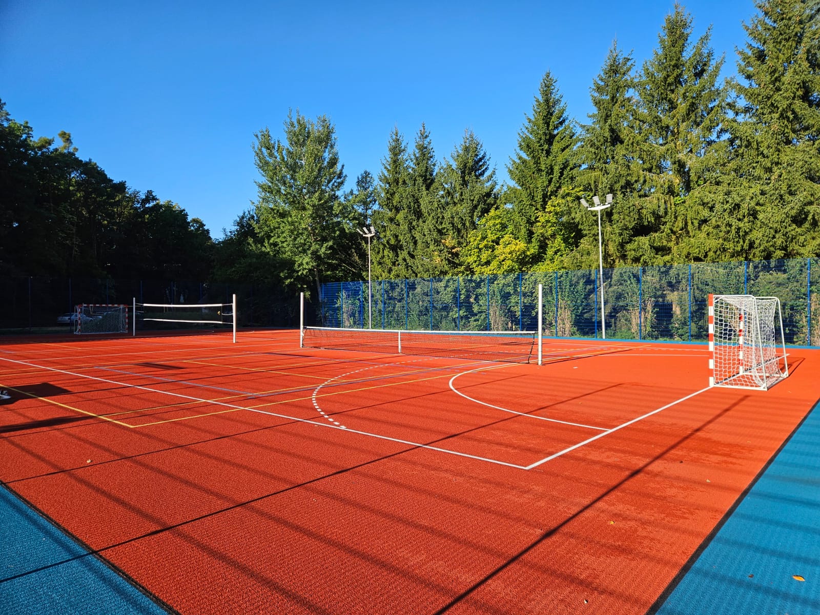 Red and blue Silicon PU basketball court flooring