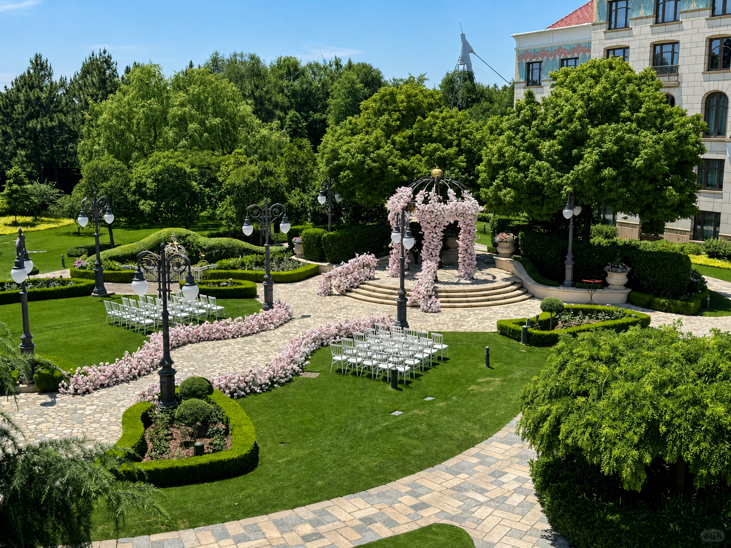 shanghai-disney-hotel-lawn-wedding-venue